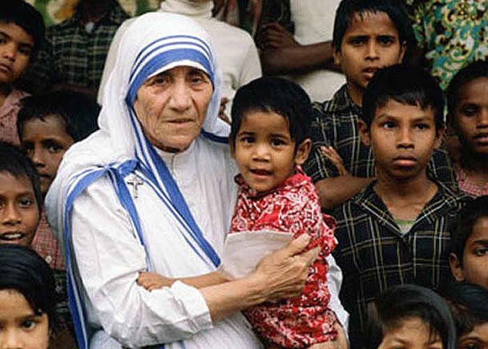 Los pecados de la Madre Teresa de Calcuta: la nueva Santa del Papa Francisco