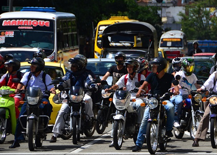 ¿Por qué las motos tienen tantos prejuicios en Colombia?