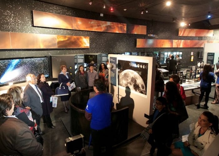 Celebre el cumpleaños de Bogotá: actividades gratuitas en el Planetario