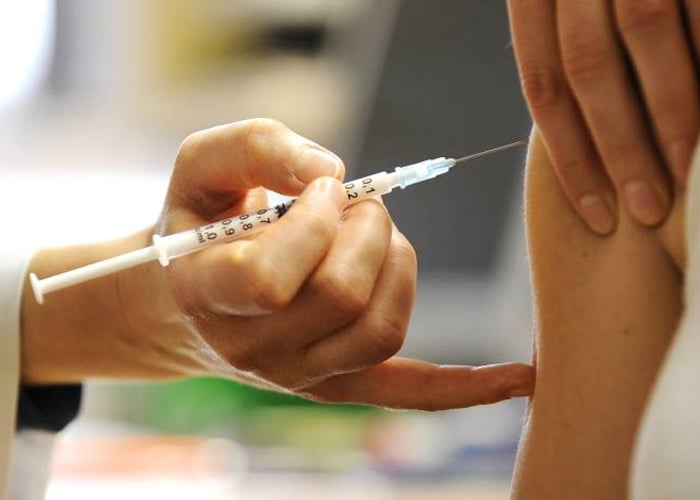 Vacunas: muerte y enfermedad a un jeringazo de distancia
