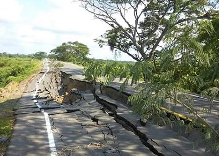 La vía que une al sur del Magdalena con el departamento de Bolívar está destruida