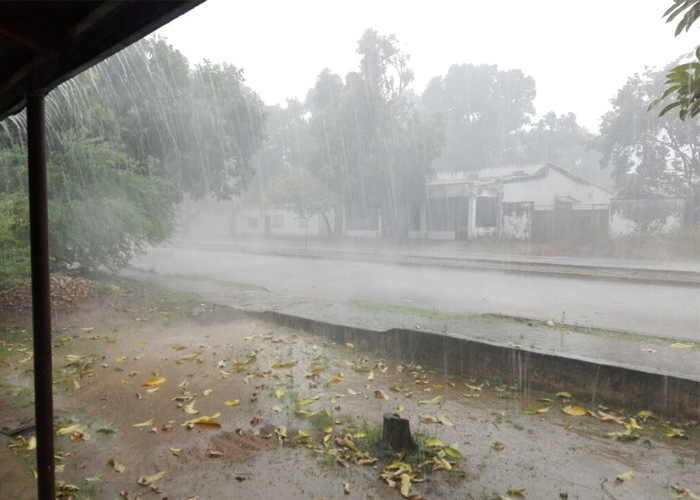 Video: tormenta arremete contra la capital del Vichada