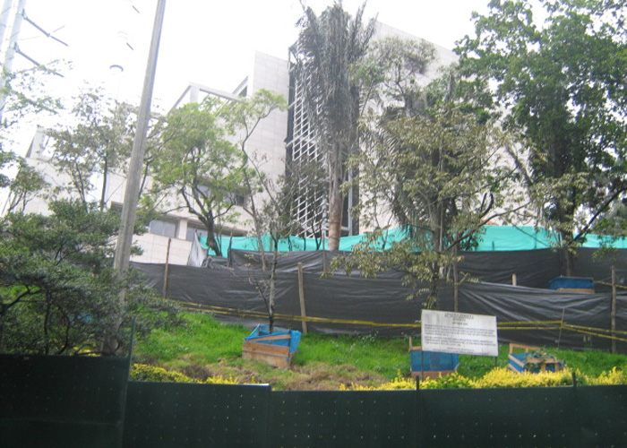 Con edificación de bloques H e I, El Externado deteriora el paisaje de los Cerros Orientales