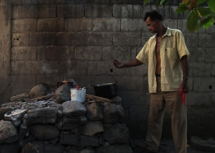 'Hombres solos', borrachos y olvidados en el Río Magdalena