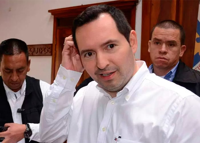 La fiesta que le puede salir cara a Jorge Perdomo en su aspiración a la Procuraduría