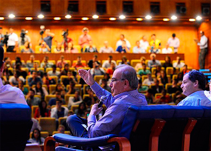 Cuatro razones de los académicos universitarios a favor del Sí