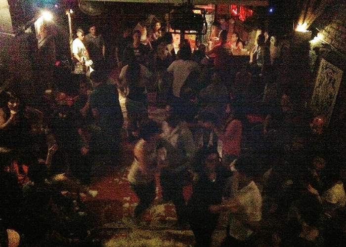 La noche que bailé salsa con un hombre en silla de ruedas