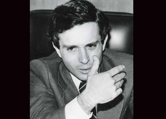 Cuando Álvaro Uribe era pacifista ¿Qué le pasó ahora?