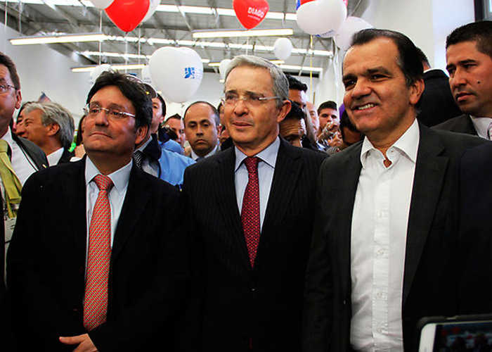 Dos mentiras del Centro Democrático