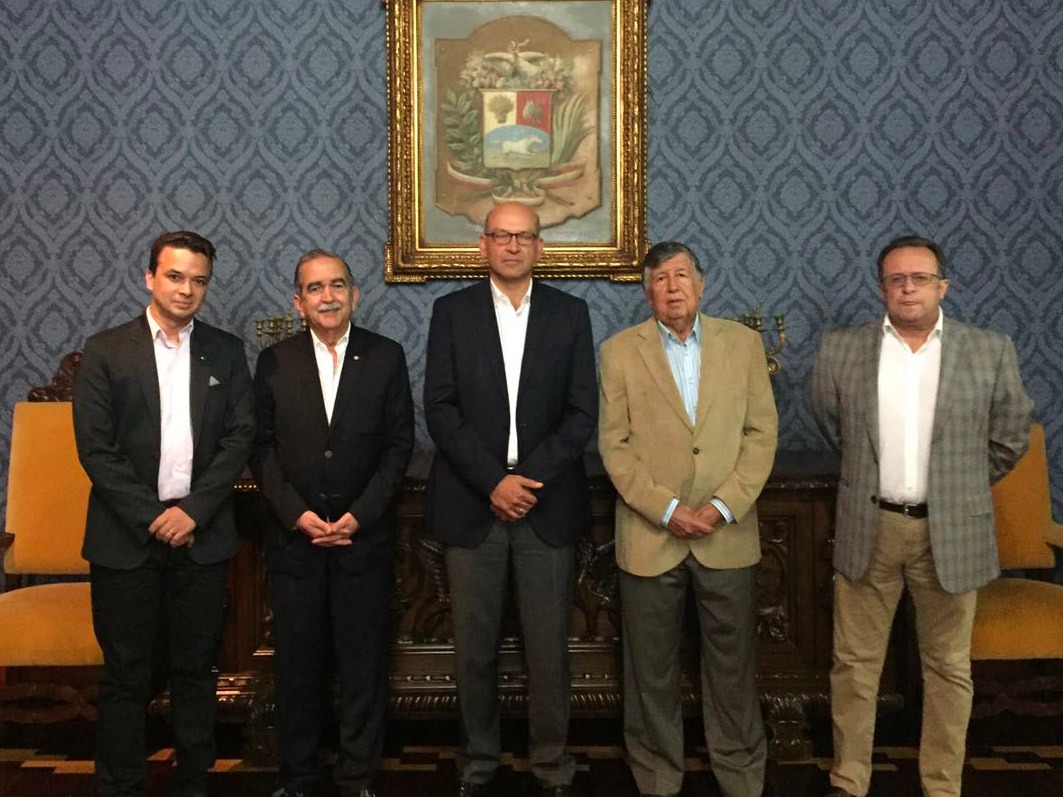 Nuevas caras en el diálogo en Ecuador con el ELN