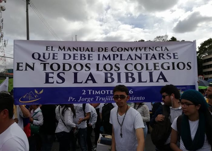 La teocracia que se gesta en Colombia