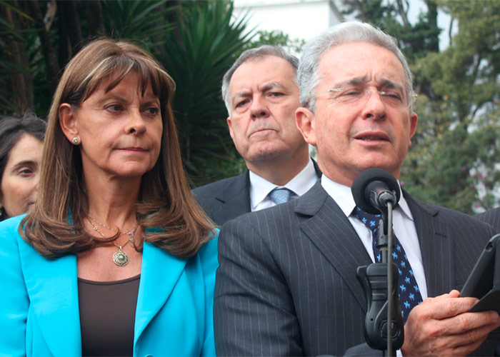 Los promotores del No se unen para pedirle seriedad al presidente Santos