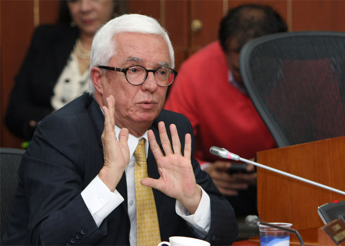 Interrogantes al candidato Enrique Robledo