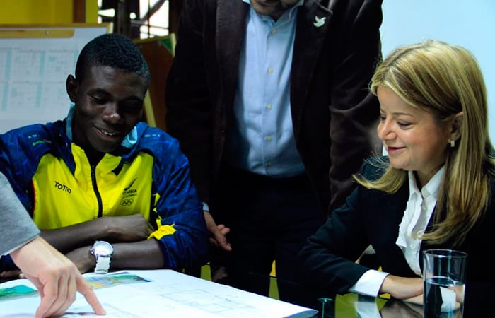 ¿La promesa incumplida de la ministra de Vivienda a Yuberjén Martínez?