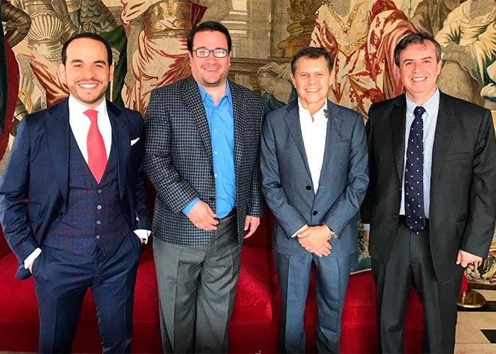 El 'dream team' con el que Carlos Mattos ganó el pleito de su vida