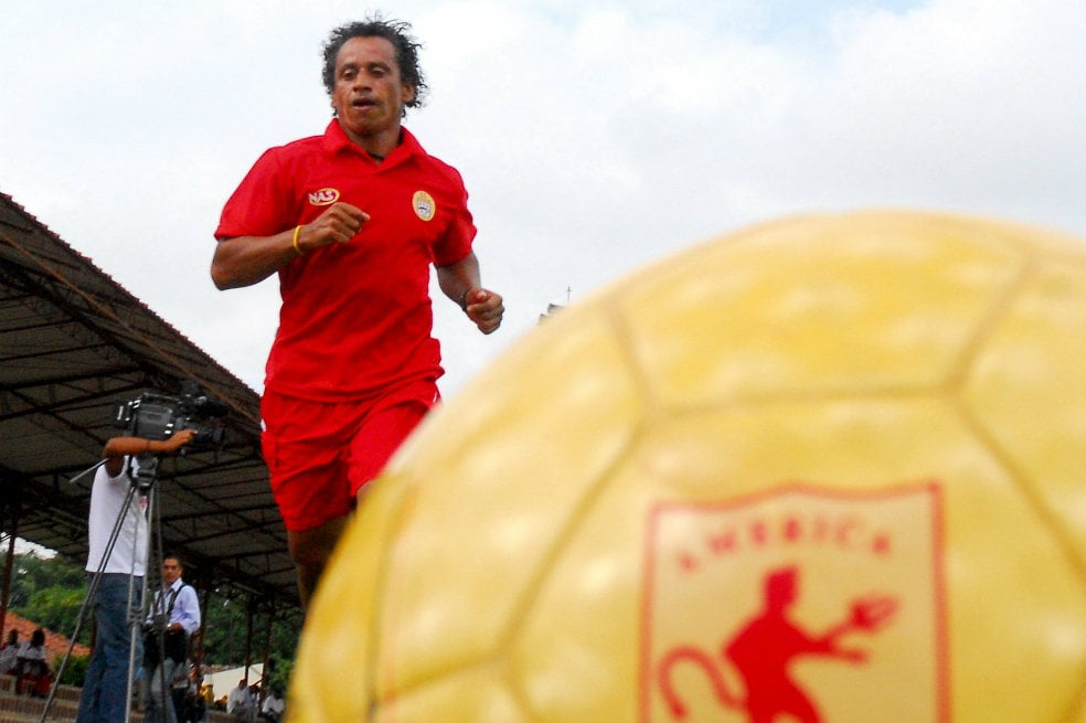 El Pitufo De Ávila: el cristiano que sacó al Diablo del escudo del América