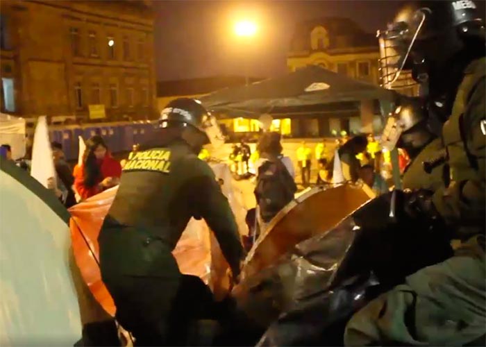 Video con el que la Alcaldía argumenta que el desalojo de la Plaza de Bolívar fue pacífico