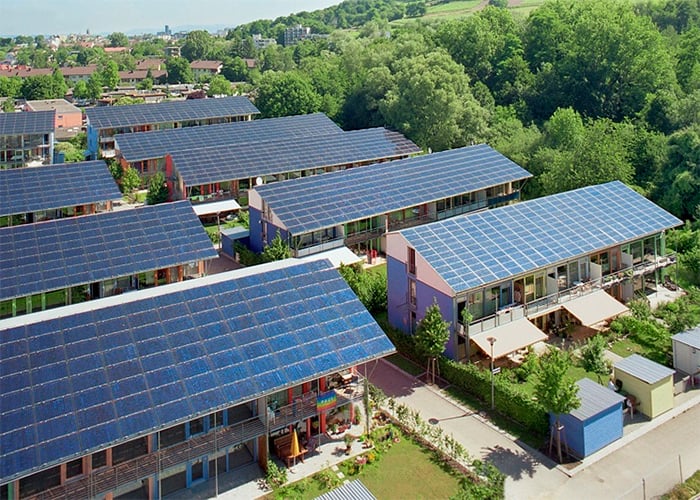 ¿Por qué depender de una empresa de energía cuando puede obtener luz sin mensualidades?