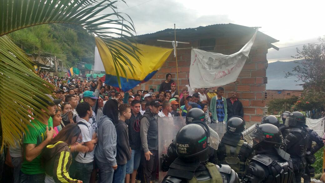 En Nueva Jerusalén el gobierno no da viviendas sino Esmad y Bolillo