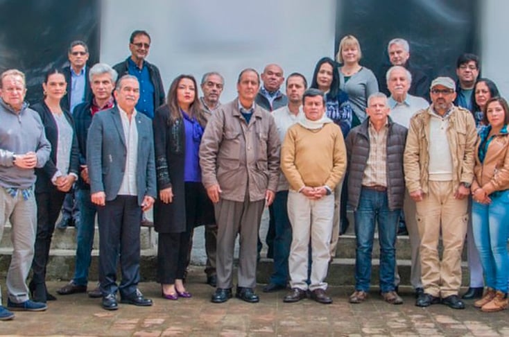 Negociaciodares del ELN y el Gobierno se sientan a hablar