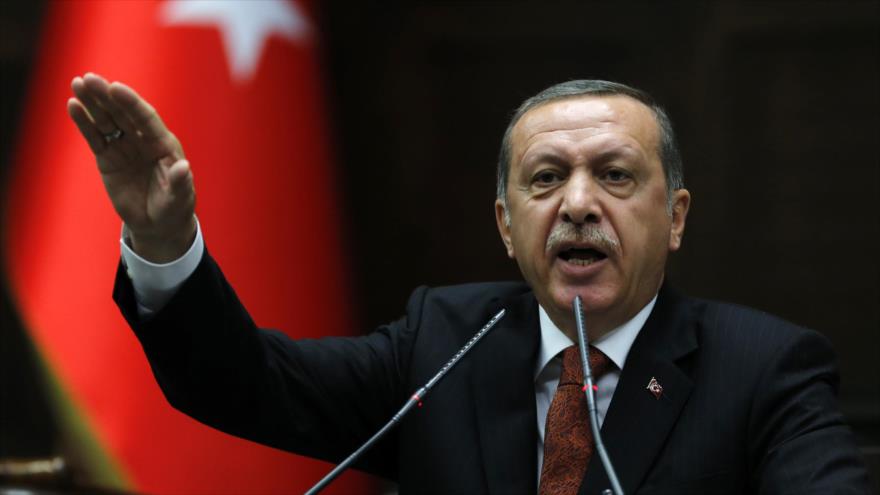 Recep Erdogan es el nuevo Hitler