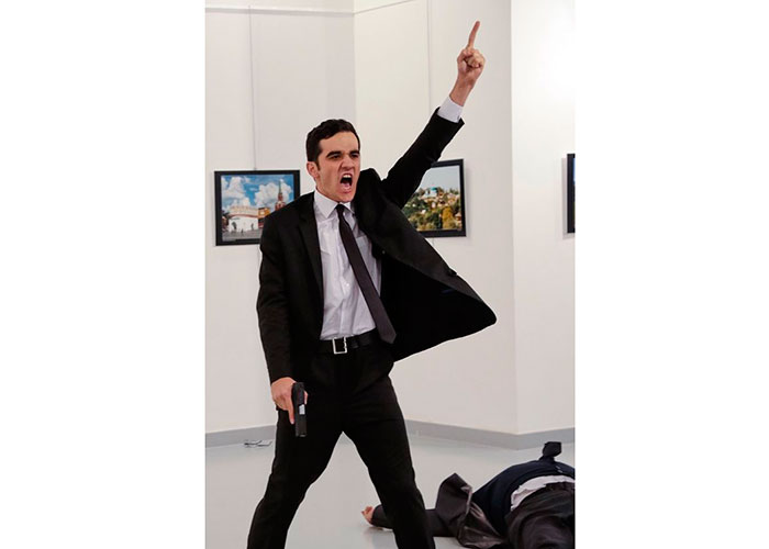 El asesinato del embajador ruso, la mejor foto del año