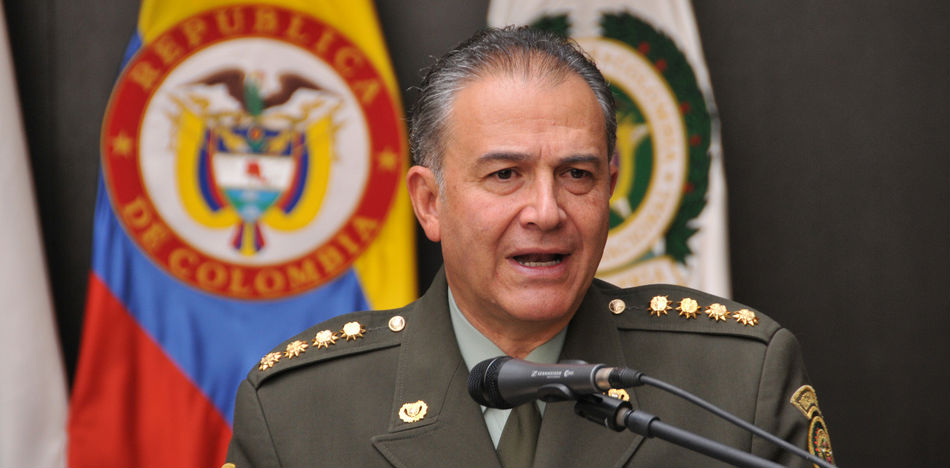 Con el General Naranjo ¿Vuelven los militares al poder?
