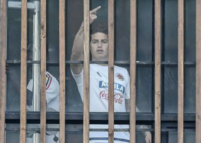 James: Cobarde con los periodistas españoles, muy machito con los colombianos