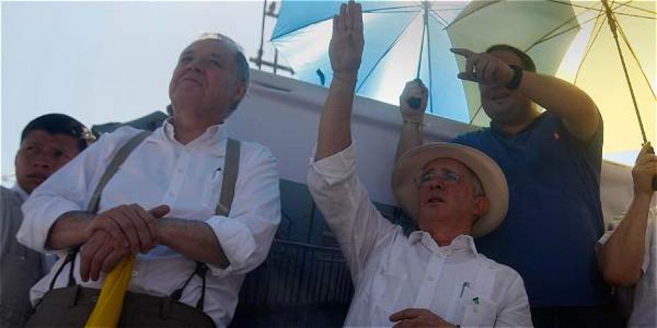 El cinismo de Uribe y Ordoñez de hacer una marcha contra la corrupción