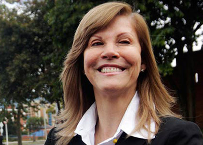 El autobombo de Dilian Francisca Toro que le salió caro