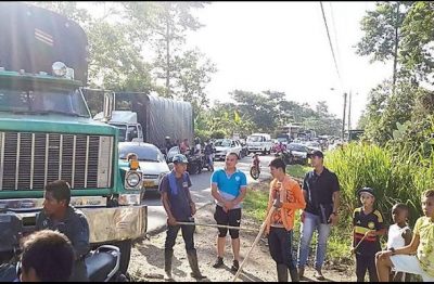  - Las tres del tintero