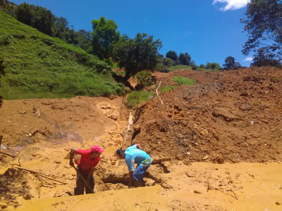 Constantes deslizamientos en la vereda el Salado (Antioquia)
