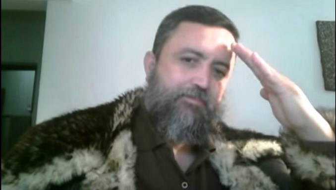 El hombre del video contra Santos entró al debate público en Bolivia