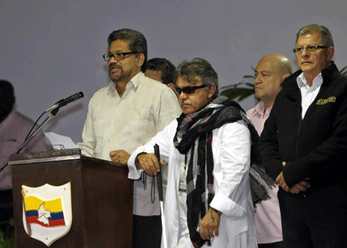 Las FARC no renuncian al anacronismo