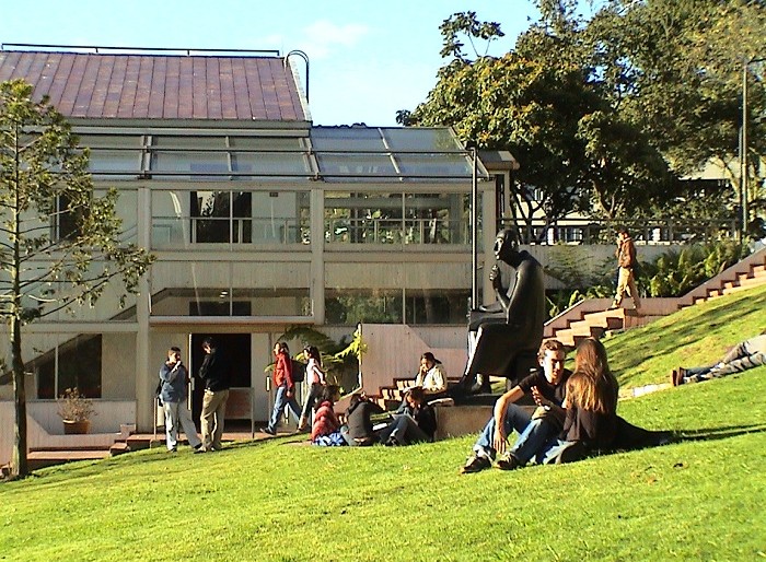 No tengo un peso pero soy Uniandina