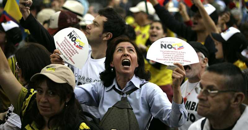 El uribismo, una religión que profesan 20 millones de colombianos