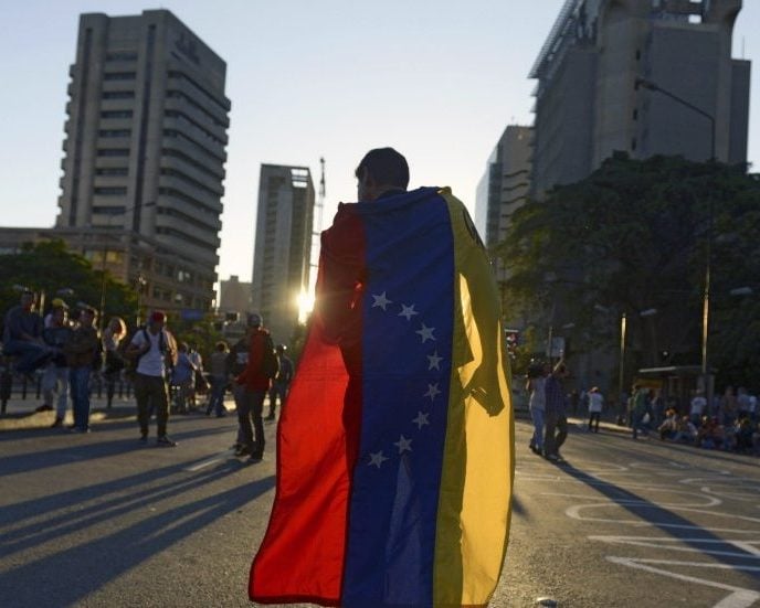 La desvergüenza de los medios colombianos y latinos con Maduro y Venezuela