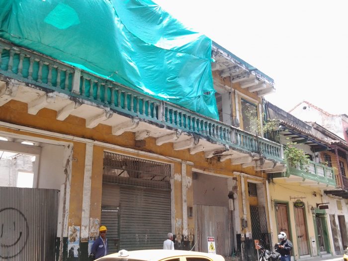  - Adefesio arquitectónico en pleno centro de Cartagena