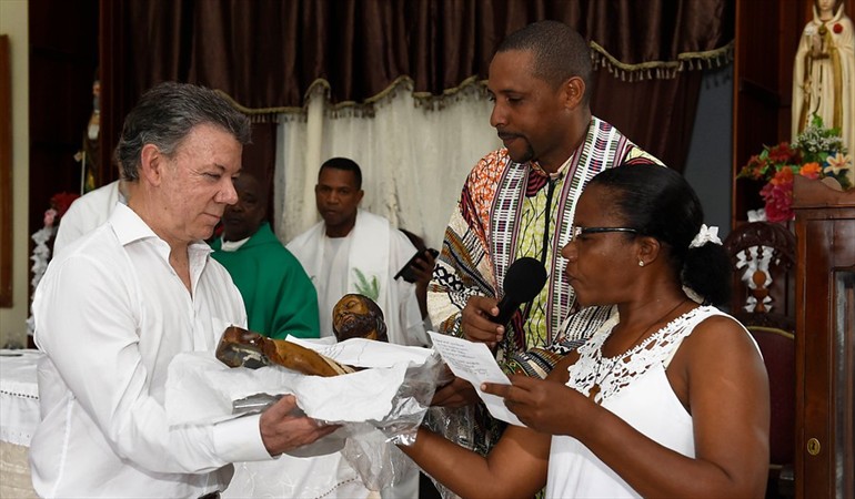 ¿Qué pasó con el millón de dólares del Nobel de Paz que Santos les prometió a las víctimas en Bojayá?