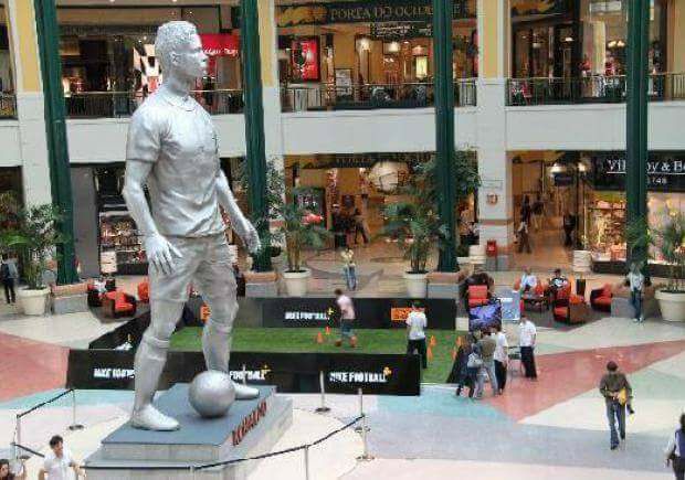 La horrenda estatua que le quieren hacer a James en Cúcuta