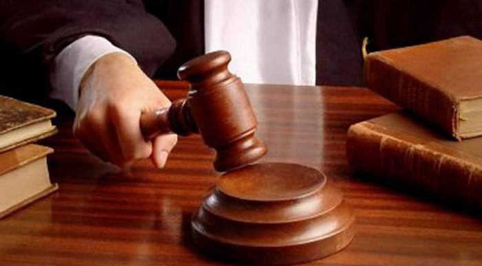  - Los dinosaurios judiciales