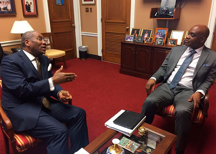 Lobby del ministro Murillo para contrarrestar la avanzada Uribista en Washington