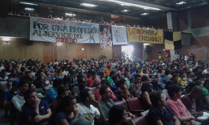  - Licenciaturas en la Uniatlántico están en peligro de extinción