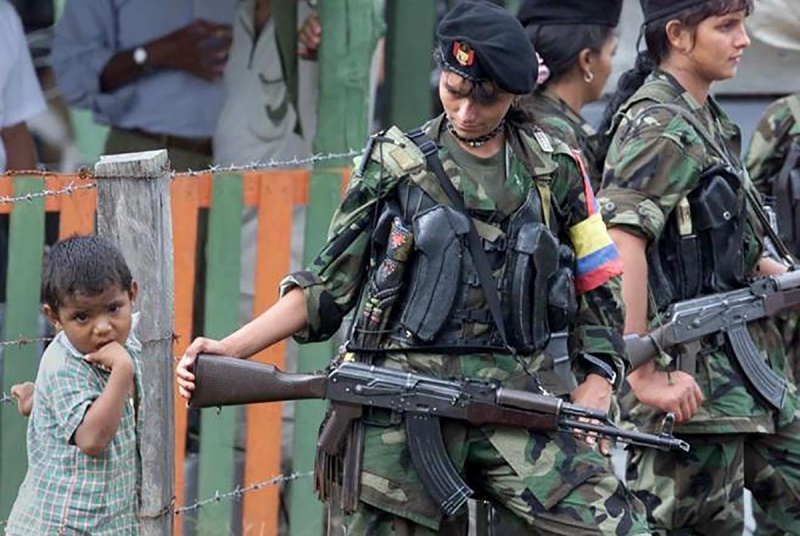 ¿Por qué no hay euforia en Colombia por la entrega de armas de las Farc?