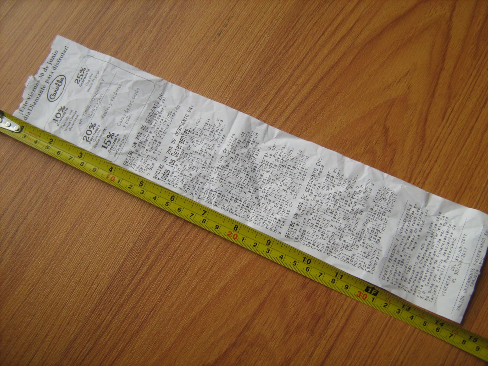 ¿Qué esperan Carulla y Éxito para reducir su consumo de papel?