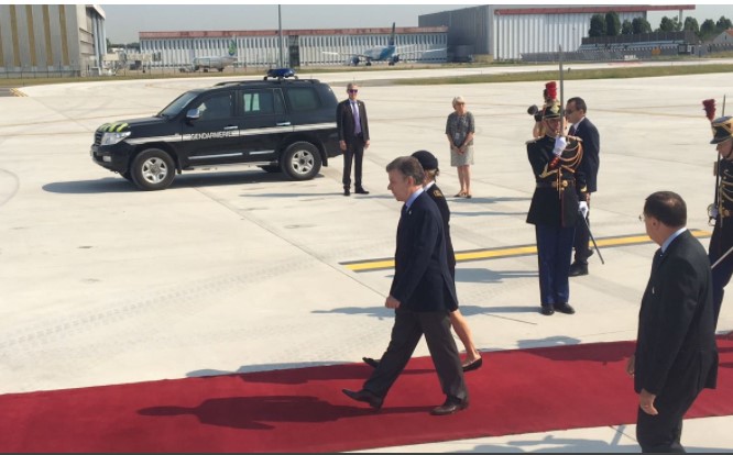 Envión de Santos en París para lograr la entrada de Colombia a la OCDE