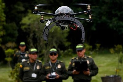  - Las tres del tintero