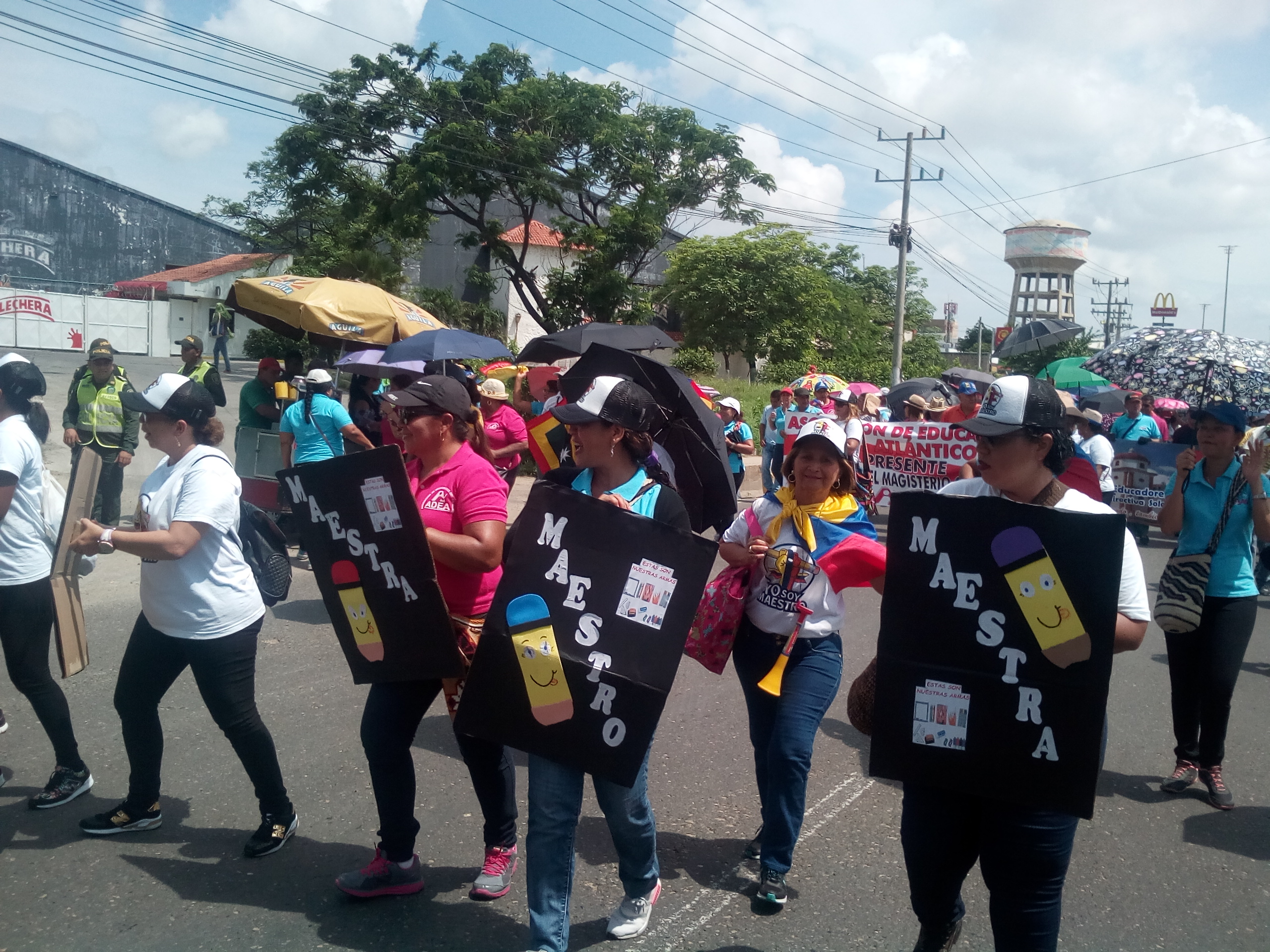 Ante el prolongado paro de docentes, ¡viva el ESMAD!  