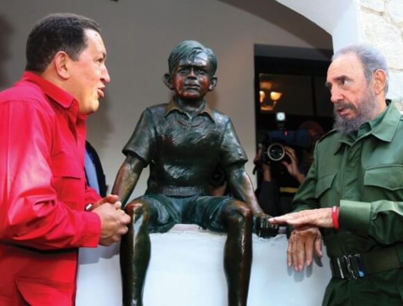 Así se burle la Revista Semana, el Castrochavismo ha llegado para acabar con Colombia