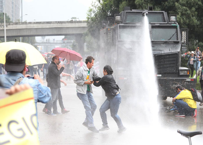 La arremetida contra los maestros: una triste lección